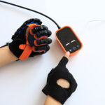 ⁦قفازات روبوت لإعادة التأهيل وتمرين الاصابع⁩ - الصورة ⁦4⁩